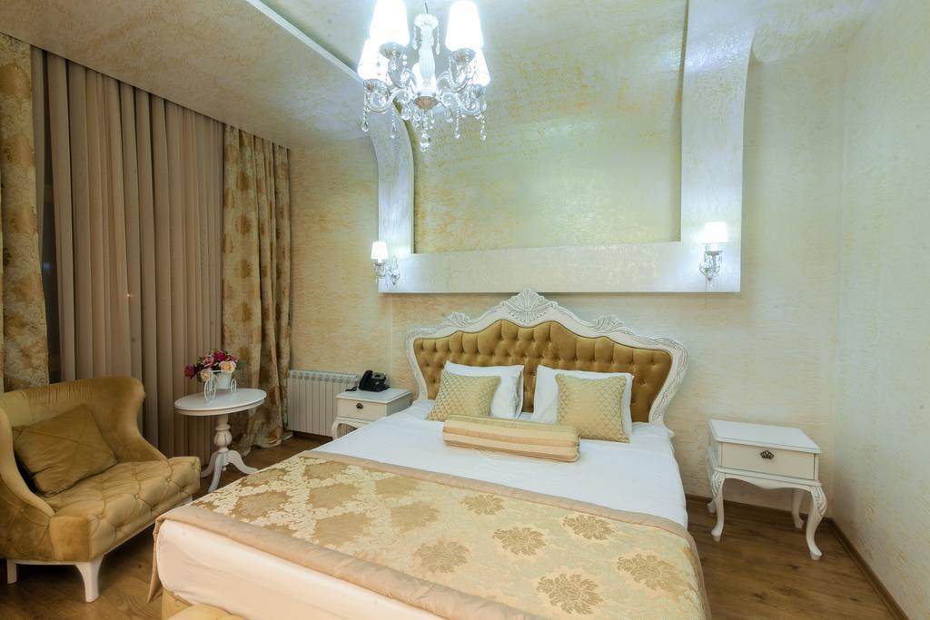 Iberia Palace Hotel Zugdidi Ruang foto