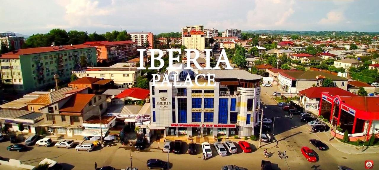 Iberia Palace Hotel Zugdidi Bagian luar foto